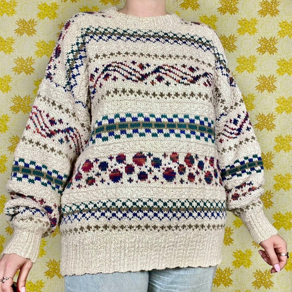 Vintage 90s cream multicolored striped sweater 🌀